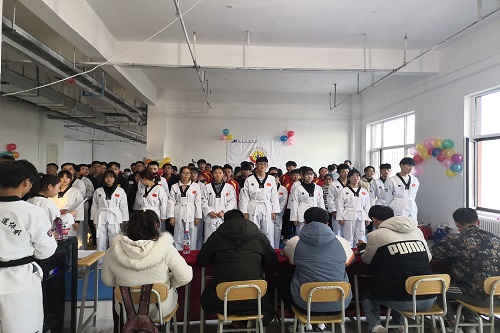 202012101607590085865713.jpg 20201126yiwugetaiquandaoxiehuijubanlianjixiuxingyoujirudaotaiquandaojingjijiaoliusai06.jpg