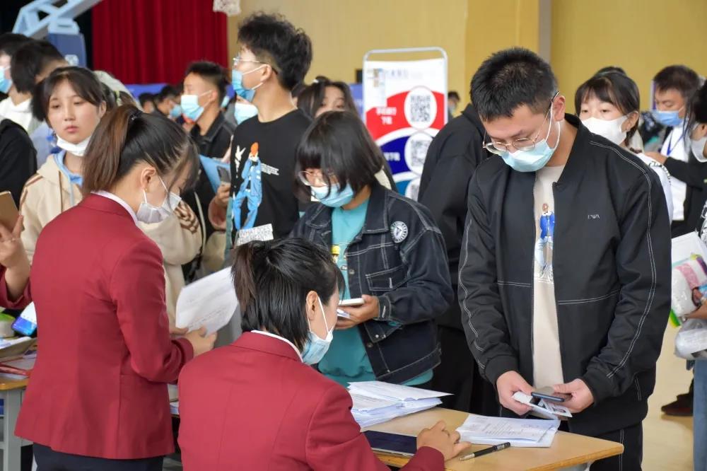 202110291635504498844197.jpg 我为同学做件事 | 欢迎同学们回“家”9月19日